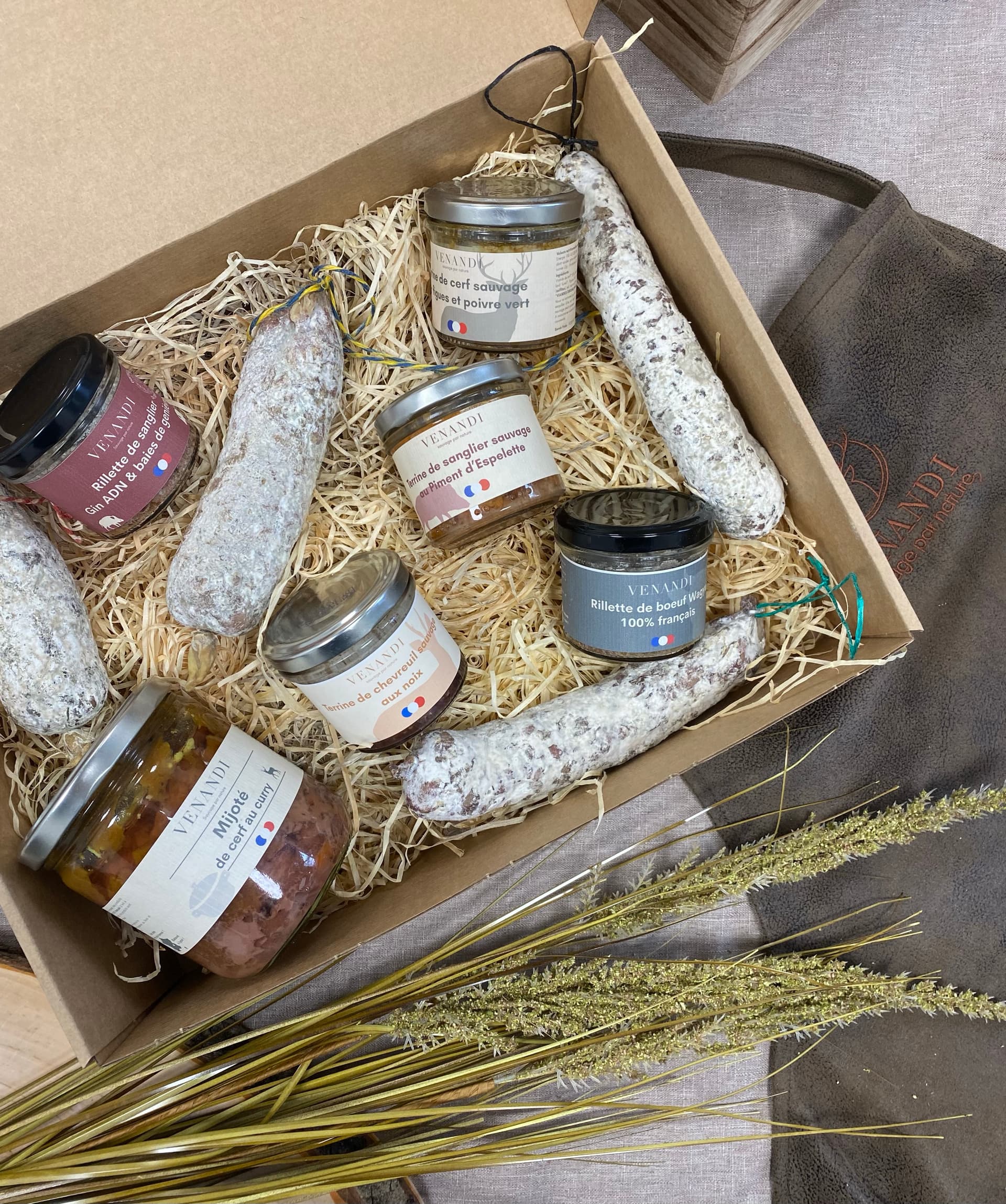 Geschenkbox „La Quintessence“ – 10 Wildprodukte