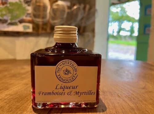 Liqueur Himbeere und Brombeere