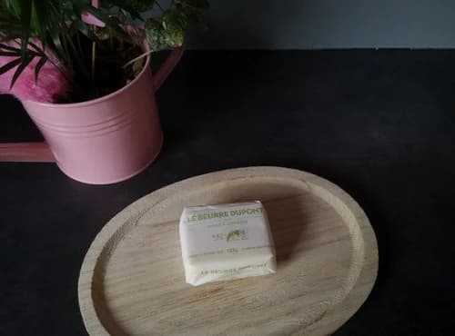 Butter mit Zitrone und grünem Pfeffer, Foto 1 von 2